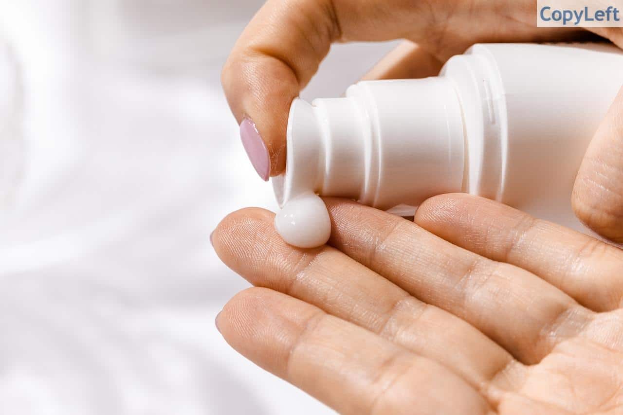 cream, lotion, hands
